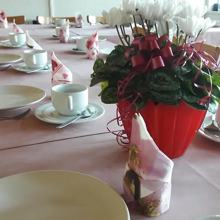 Hotel Zum Alten Schulmeister Harra