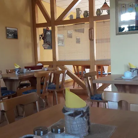 Zum Alten Schulmeister Hotel Harra