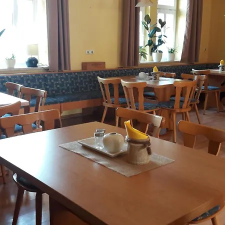 Zum Alten Schulmeister *