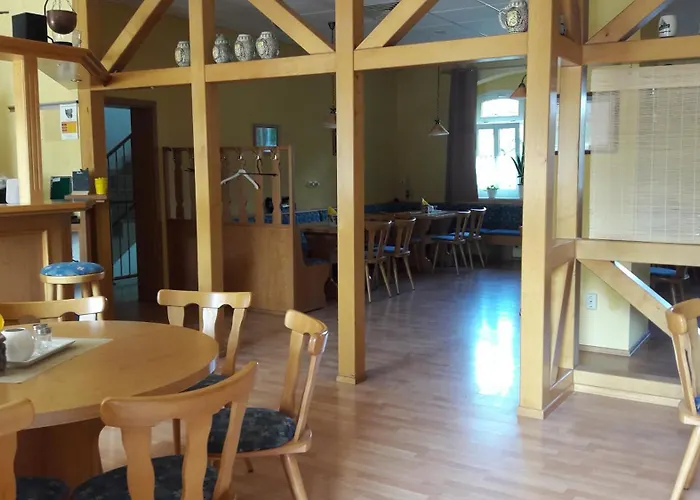 Zum Alten Schulmeister Hotel