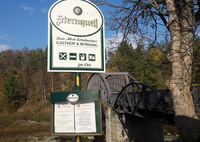 Zum Alten Schulmeister Hotel *