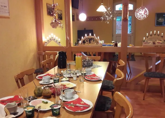 Zum Alten Schulmeister Hotel *