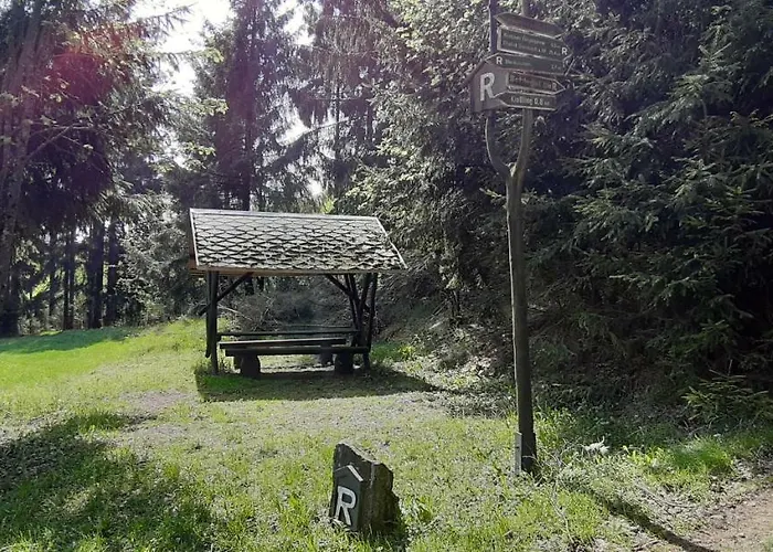 Hotel Zum Alten Schulmeister Harra