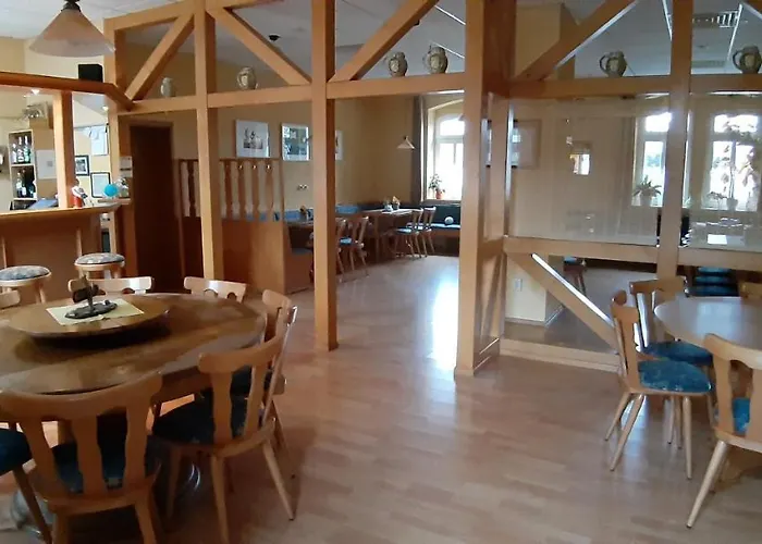 Hotel Zum Alten Schulmeister Harra